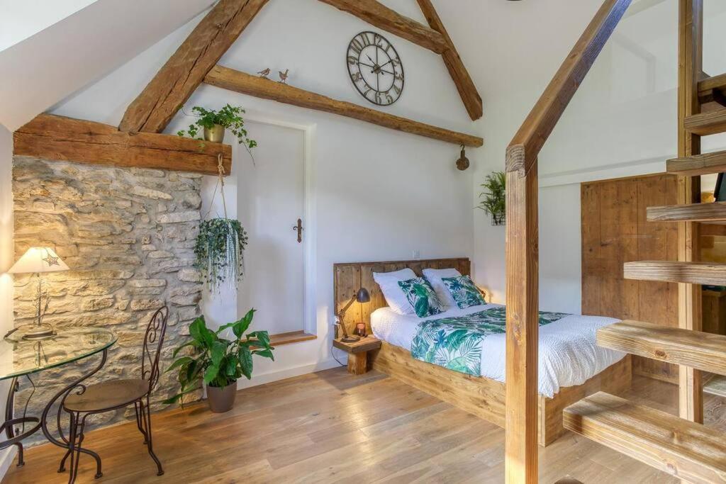 Gite De Charme : La Grange Au Lac Azur Treffort  Exterior foto