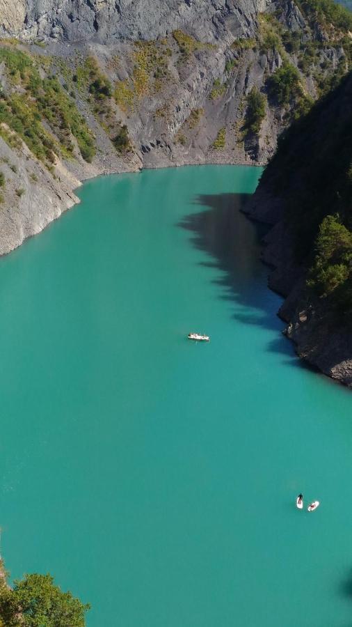 Gite De Charme : La Grange Au Lac Azur Treffort  Exterior foto